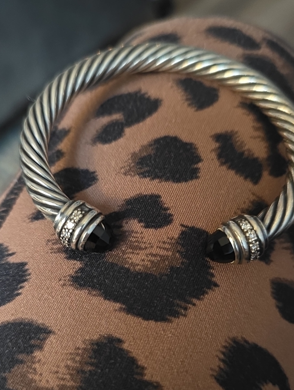 DAVID YURMAN Sterling Twisted Cable Cuff Bracelet Black Onyx Ends AND DIAMONDS